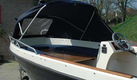 ПРОИЗВОДИТЕЛЬ ЛОДОК И КАТЕРОВ В РОССИИ